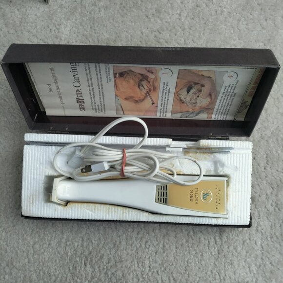 Vintage Magic Hostess Electric Knife 5200 w/Blades. Tested - Works GUC - Picture 2 of 8